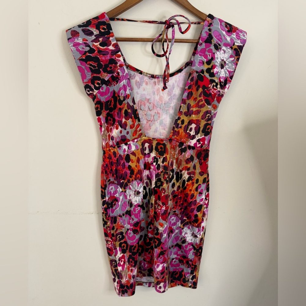 Love Couture vibrant floral sleeveless open back mini dress SZ small